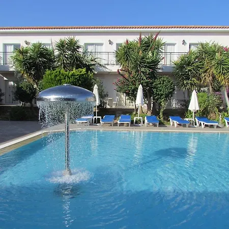 Akamanthea Village *