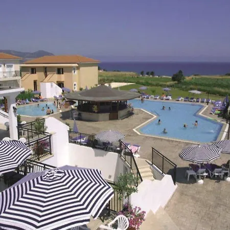 Akamanthea Village Hotel Polis