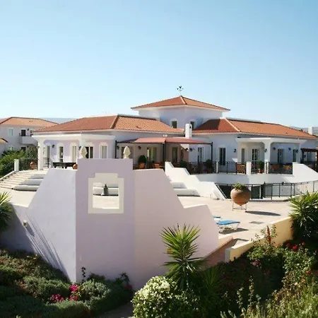 Akamanthea Village Hotel Polis