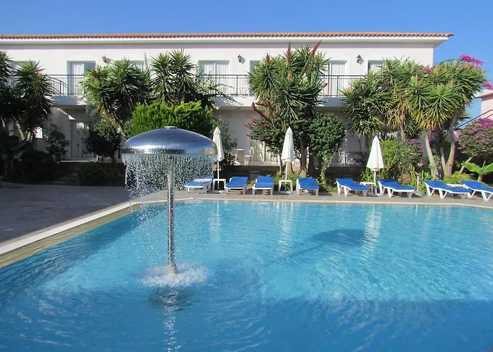 Akamanthea Village *