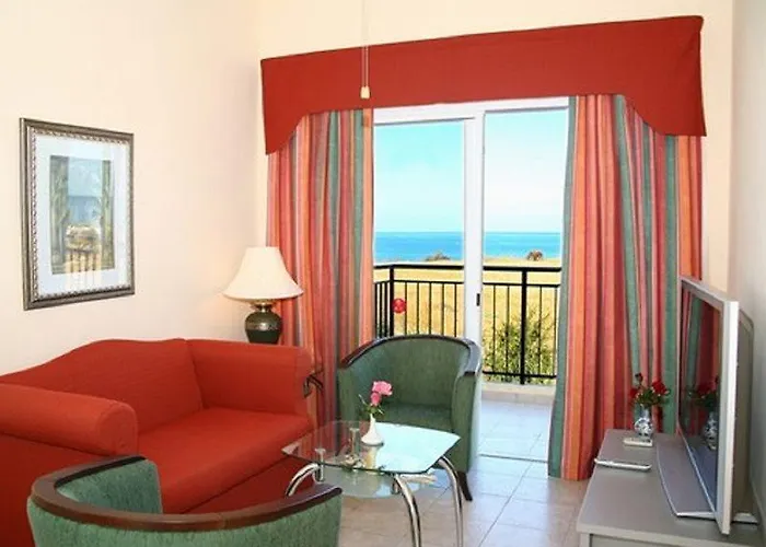 Akamanthea Village Hotel